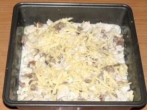 Lasagna cu pui și ciuperci