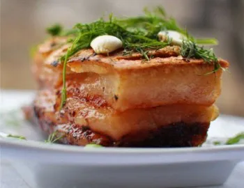 Cum de a găti bacon la domiciliu (piept) Cum de a găti bacon la domiciliu