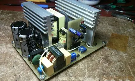 Descriere încărcător de comutare pentru acumulator auto