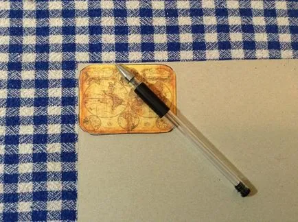 Acoperiți pentru un pașaport în domeniu scrapbooking trei opțiuni într-o clasă de master (capac) Acoperiți pe pașaportul în domeniu scrapbooking trei opțiuni într-o singură clasă de master-