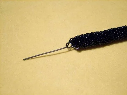 Efectuarea de capete de talon talon (diametru adecvat cap) Efectuarea de capete șirag de mărgele falduri