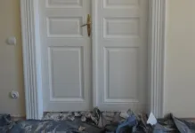 Restaurare de uși din lemn cu mâinile lor, pentru a restabili vechiul video de la domiciliu