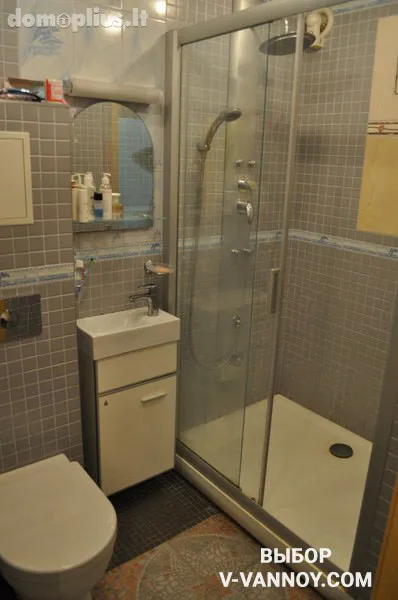 Renovat baie de dimensiuni mici de 2-4 metri pătrați - 40 de fotografii