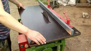 Mașini și echipamente pentru atelier - cum să facă propriile mâini, cum să echipeze lucru (strunguri) Mașini și echipamente pentru atelier - cum să facă propriile mâini, cum să echipeze lucru
