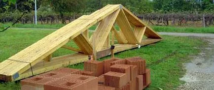 Suntem construirea unei case de la zero