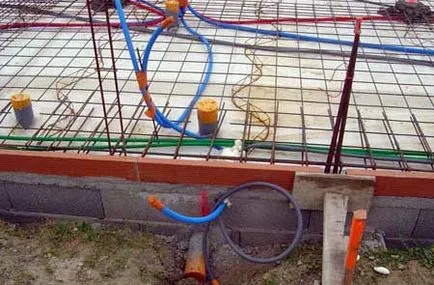 Suntem construirea unei case de la zero