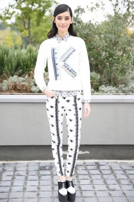 Trend 2015 pantaloni cu imprimare color și ceea ce poartă (culoare) Trend 2015 pantaloni cu imprimare color și ceea ce poartă