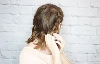 5 coafuri elegante pentru par de lungime medie, revista cosmopolit (doar câteva minute) 5 coafuri elegante pentru par de lungime medie, revista cosmopolită