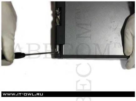 Cum să demontați laptop 1