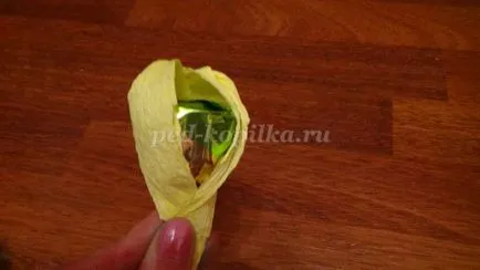 Lalele de dulciuri cu mâinile sale (dulciuri) Lalele de dulciuri cu mâinile sale