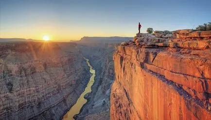 Grand Canyon, un mare Grand Canyon în Statele Unite ale Americii (canion) Grand Canyon, un mare Grand Canyon din SUA