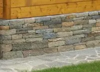 Cum de a decora exteriorul casei subsol