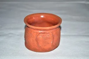Cum să picteze lut și ceramică, newtoni ru