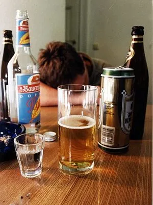 Ce se va întâmpla dacă bei bere în fiecare zi! (Beer) Ce se va întâmpla dacă bei bere în fiecare zi!
