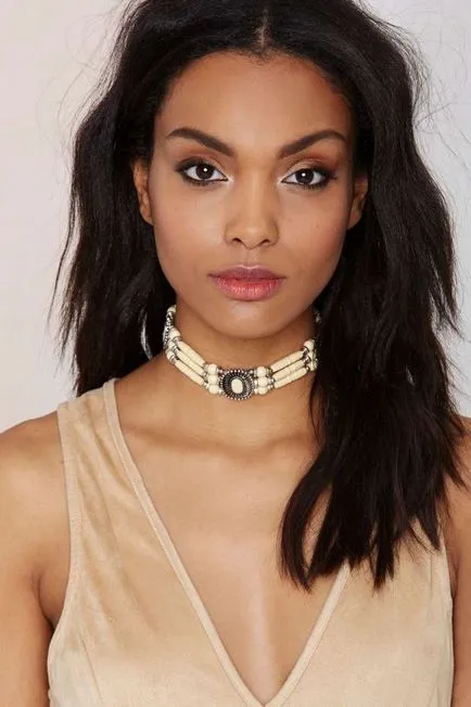 Chokers pe gât (42 poze) tipuri, ce să poarte, imagini la modă