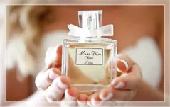 Ce este sondă și parfum miniaturile (modul de a alege magazin online de parfumuri) Ce este sonda și băuturi spirtoase miniaturi
