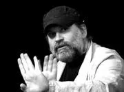 Ce - face pentru a trăi, St. Petersburg revista de teatru (site-ul oficial) (conduce Marina Dmitrevsky) Ce - face pentru a trăi, revista de teatru St. Petersburg (site-ul oficial)