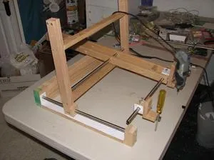 ferăstrău circular cu propriile sale caracteristici de design mâini, instrucțiuni de fabricare, fotografie