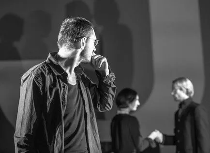 Ce - face pentru a trăi, St. Petersburg revista de teatru (site-ul oficial) (conduce Marina Dmitrevsky) Ce - face pentru a trăi, revista de teatru St. Petersburg (site-ul oficial)