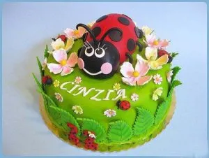 Torturi pentru copii decor la domiciliu