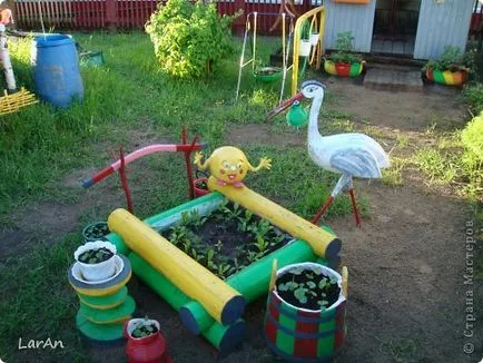 Bun chestii Cabana și un stup de albine, artiști de țară