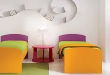 Design interior imagine dormitor pentru copii, face camera cu un sistem de ferestre pentru copii adulți,