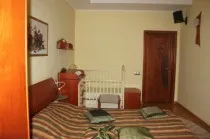 Proiectarea un dormitor cu un pat de copii, și fotografii de interior, apartament renovat