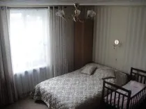 Proiectarea un dormitor cu un pat de copii, și fotografii de interior, apartament renovat