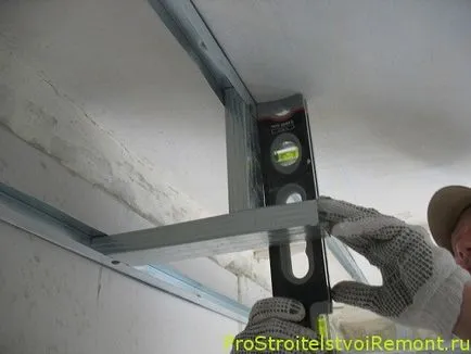 Plafonul cu mâinile sale, despre construcția și repararea