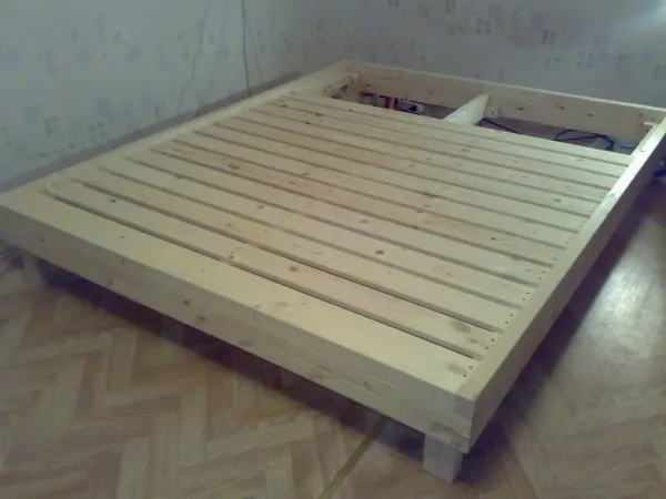 Pat dublu cu mâinile