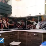 Șorț de bucătărie instrucțiuni de instalare fotografie sticlă cu mâinile lor, argumentele pro și contra, recenzii