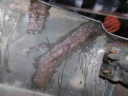 Compoziția adezivă epoxidice și utilizarea de materiale diferite, proprietăți, clipuri video și fotografii
