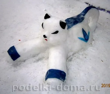 Cifrele din zăpadă cu mâinile lor (foto, fișa postului), o cutie de idei și ateliere