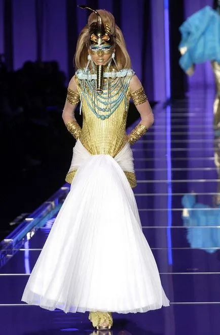 Galliano, John, enciclopedie de moda