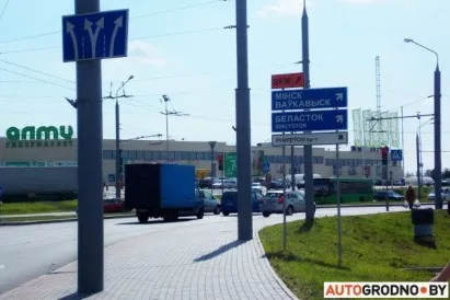 Grodno GAI a spus că tabletele medii - VCR - pe semne indică direcții - un blog