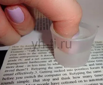Cum sa faci o manichiură ziar, wow!