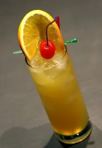lichioruri italiene Galliano și cocktail-uri cu el