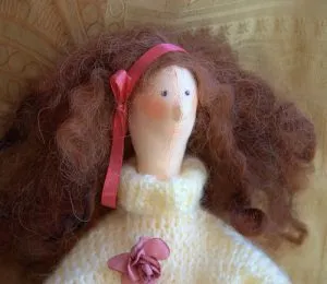 Din ceea ce putem face textile revizuire papusa de păr
