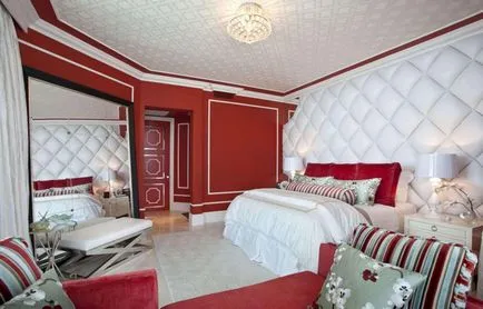 interior Dormitor cu tapet combinație armonioasă de două tipuri (40 poze)