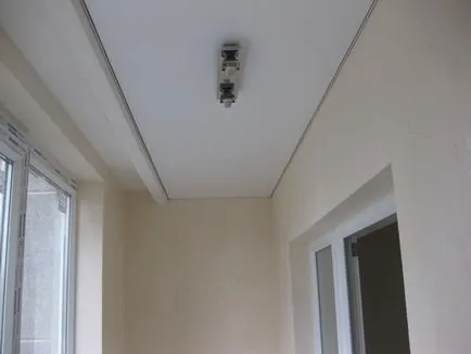 Ce tavanul în balcon logie, cu mâinile lor, cum să facă, opțiunile, vopsea decât (plafon) Ce tavanul în balcon logie, cu mâinile lor, cum să facă, opțiunile, vopsea decât