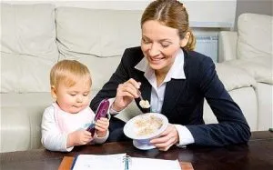 Ce beneficii are o mama singura