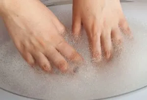 Cum și ce să lipi saltea gonflabila in casa (sigiliu) Cum și ce să lipi saltea gonflabila in casa