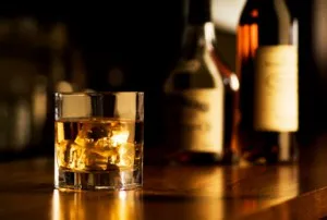 Cum și cu ce să bea whisky, de obicei, cinci s (de obicei) Cum și cu ce să bea whisky, de obicei, cinci s