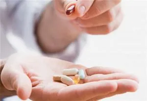 Cum de a trata bufeurile în timpul menopauzei la femei in casa, plante aromatice și medicamente
