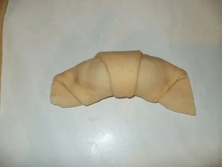 Ca role mucegai de aluat dospit de diferite forme de umplut și neumplute (role) Cum de a sculpta chifle din aluat dospit cu umplutură de diferite forme și fără