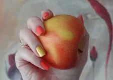 Cum să picteze unghiile frumos la domiciliu (frumos) Cum să picteze unghiile frumos acasă