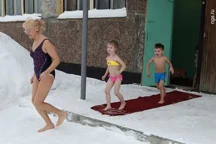 Cum de a începe procedurile de temperare de bază corespunzător unui copil (cum să tempereze copilului) Cum de a începe procedurile de temperare de bază corespunzător unui copil