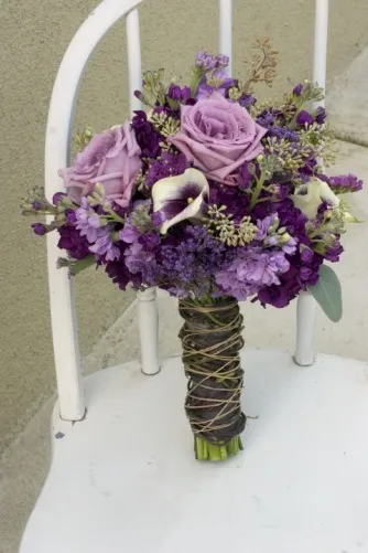 Cum de a face piciorul unui buchet de mireasa (buchet de mireasa) Cum de a face piciorul unui buchet de mireasa
