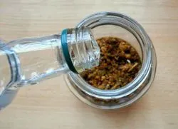 Cum de a face o tinctura de propolis acasa (tinctura) Cum de a face o tinctura de propolis acasă