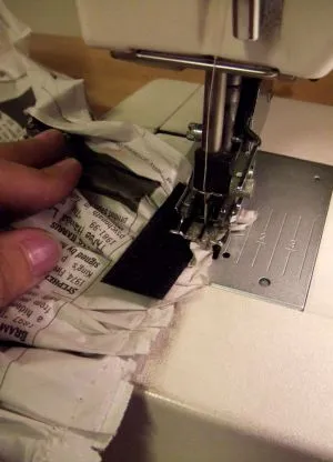 Cum sa faci o rochie de la ziare (DRESS) Cum sa faci o rochie din ziare